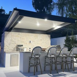 Elite LA Patios - Discover the perfect synergy of design and functionality no post cantilever.