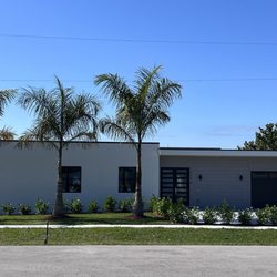 Affordable Landscaping Service & Design - 5 - 24ft ROYAL PALMS
SCHANER RESIDENCE MARCO ISLAND