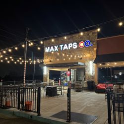 Max Taps - Outside