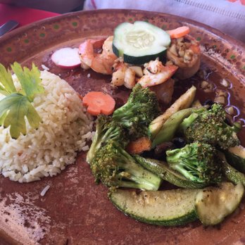Sayulita Cafe - Grilled garlic shrimp - Seafood Near Me - Sayulita, NAY Sayulita Cafe - Grilled garlic shrimp - Seafood Near Me - Sayulita, NAY