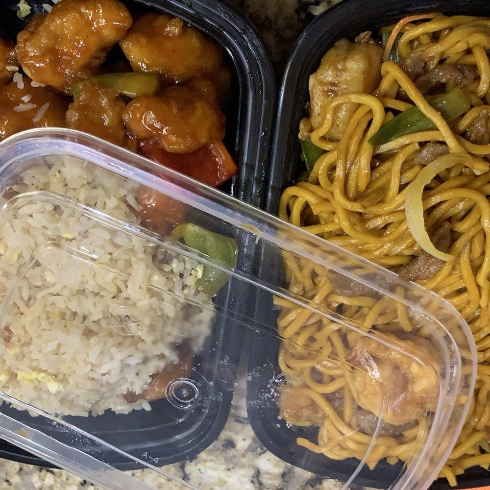 AW Lin's - Their great to-go containers - Sushi Bars Near Me - Little Rock, Arkansas AW Lin's - Their great to-go containers - Sushi Bars Near Me - Little Rock, Arkansas