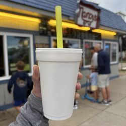 Nancy's - Strawberry Milkshake