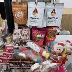 HomeGoods - Christmas goodies