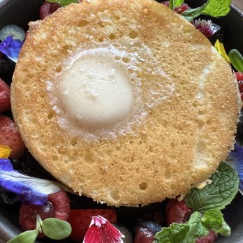 Podmore - Smoked Soufflé Pancake - Cocktail Bars Near Me - Honolulu, Hawaii Podmore - Smoked Soufflé Pancake - Cocktail Bars Near Me - Honolulu, Hawaii