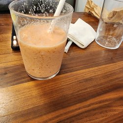 Turning Point of Toms River Ocean County Mall - Strawberry banana smoothie