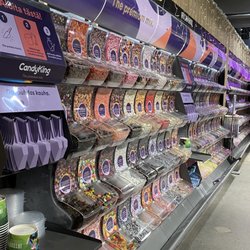 Finnkino Tennispalatsi - Soooooo many candy options. DIY.
