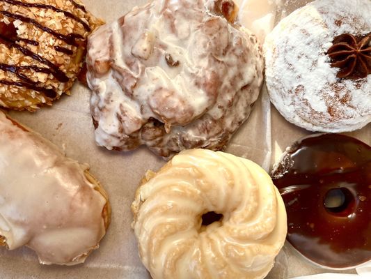 Deviant Donuts by null