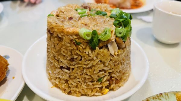 Star Kitchen by null