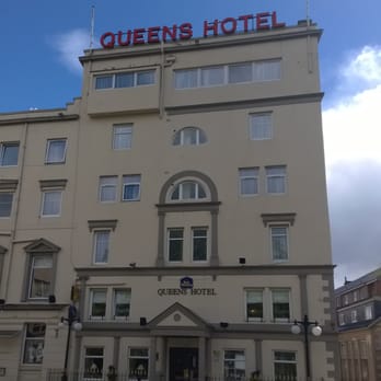 Queens Hotel - Hotels Near Me - Perth, PKN