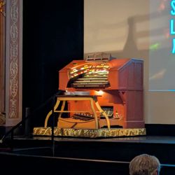Carolina Theatre - The famous organ!