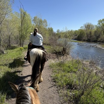 Big Horn Stables - Horseback Riding Near Me - Littleton, Colorado