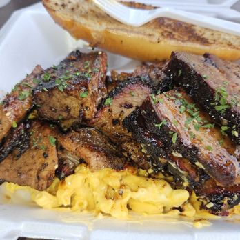 Mick's Bar-B-Q - Brisket mac - Barbeque Near Me - North Little Rock, Arkansas
