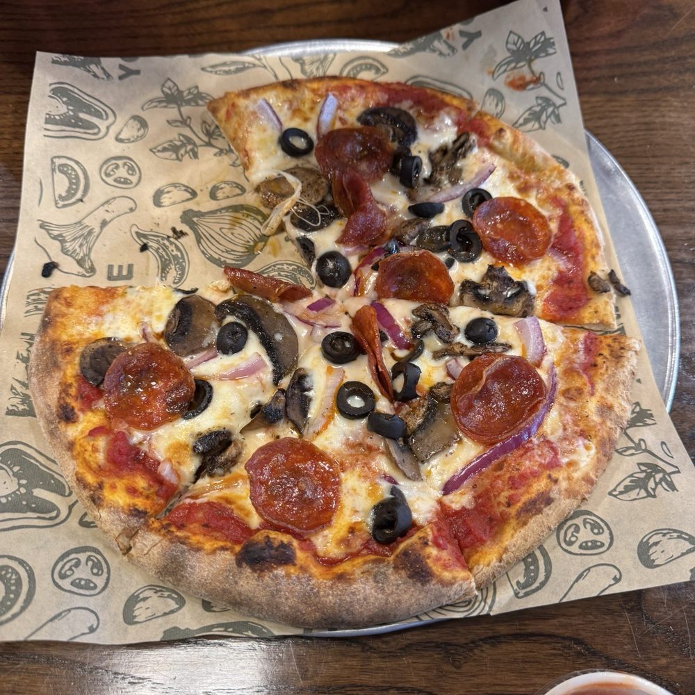 Your Pie Pizza - Pepperoni, mushrooms, onion and black olives - Pizza Near Me - Brandon, Florida Your Pie Pizza - Pepperoni, mushrooms, onion and black olives - Pizza Near Me - Brandon, Florida