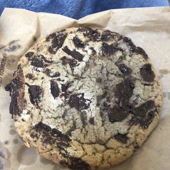 Jacques Torres Chocolate - Chocolate Chip Cookie - Chocolatiers & Shops Near Me - Brooklyn, New York Jacques Torres Chocolate - Chocolate Chip Cookie - Chocolatiers & Shops Near Me - Brooklyn, New York