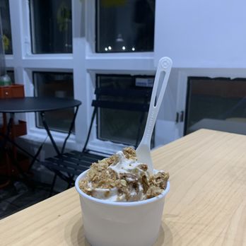 Red Hound Pizza - Apple and almond soft serve with oat crumble - Pizza Near Me - Takoma Park, Maryland