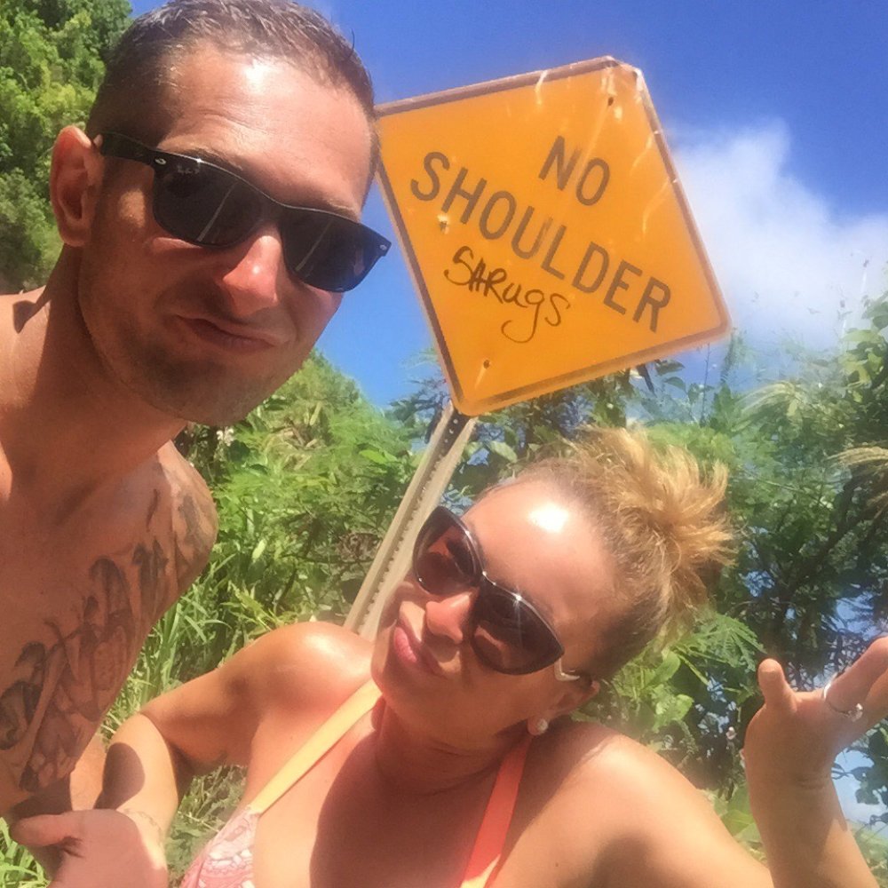 Olivine Pools - Funny sign editing both at you HAVE to take selfies with on the way to Olivine pools! - Beaches Near Me - Maui, Hawaii Olivine Pools - Funny sign editing both at you HAVE to take selfies with on the way to Olivine pools! - Beaches Near Me - Maui, Hawaii