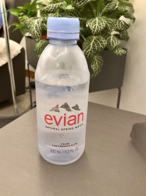 Drip Drop IV Vitamin Bar by null