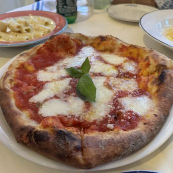 Osteria Positano - Pizza Margherita Classica - Italian Near Me - Miami Beach, Florida Osteria Positano - Pizza Margherita Classica - Italian Near Me - Miami Beach, Florida