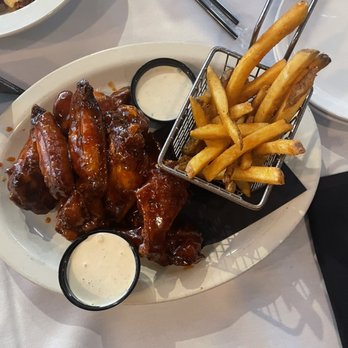 Papi Cuisine - Korean bbq style wing dings w/seasoned fries - Cocktail Bars Near Me - Baltimore, Maryland Papi Cuisine - Korean bbq style wing dings w/seasoned fries - Cocktail Bars Near Me - Baltimore, Maryland