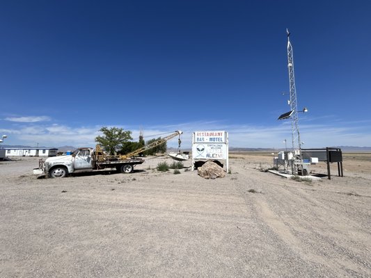 Little A'Le'Inn by null