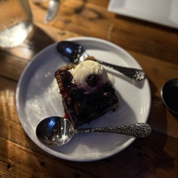 Motte Restaurant And Bar - Bread pudding - Korean Near Me - Baltimore, Maryland