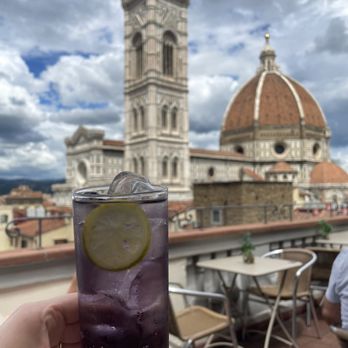 View on Art - Violet spritz - Bars Near Me View on Art - Violet spritz - Bars Near Me