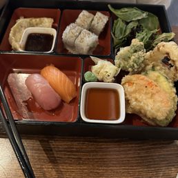 Great food, great service!! We had never been here to eat before but can't wait to go again!