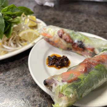 Pho One - A5. Spring Rolls with Charbroiled Chicken - Vietnamese Near Me - Lewisville, Texas