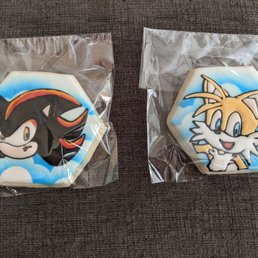 Shadow & Tails Shadow & Tails