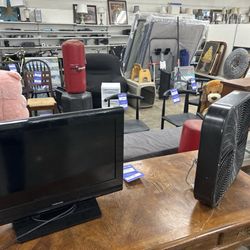 Goodwill Central Texas - Balcones - Furnishings