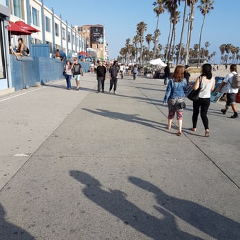 Venice Beach Boardwalk - Beaches Near Me - Venice, California