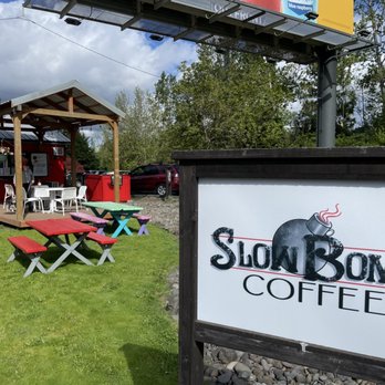 Slowbomb Coffee - Outdoor seating area - Coffee & Tea Near Me - Portland, Oregon