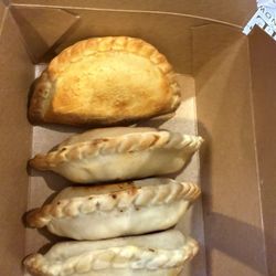 Francescas Pasta Market - Empanadas