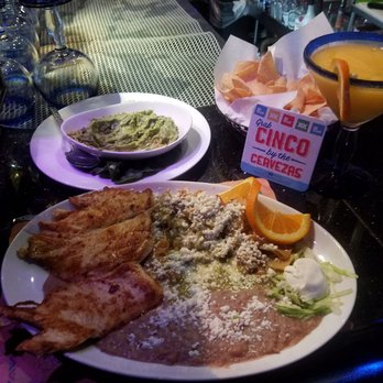 Los Compadres - Chilaquiles slightly spicy verde sauce. Chicken breast served along side. The VERY BEST EVER! - Mexican Near Me - Long Beach, California