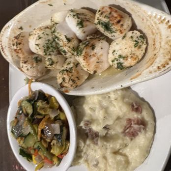 Miller's Waterfront Restaurant - Broiled scallops - Seafood Near Me - Nags Head, North Carolina Miller's Waterfront Restaurant - Broiled scallops - Seafood Near Me - Nags Head, North Carolina