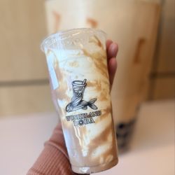 Wushiland Boba - Anaheim - Taro Latte with organic milk.