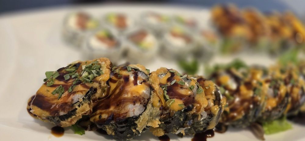 Food from Sushi Nami
