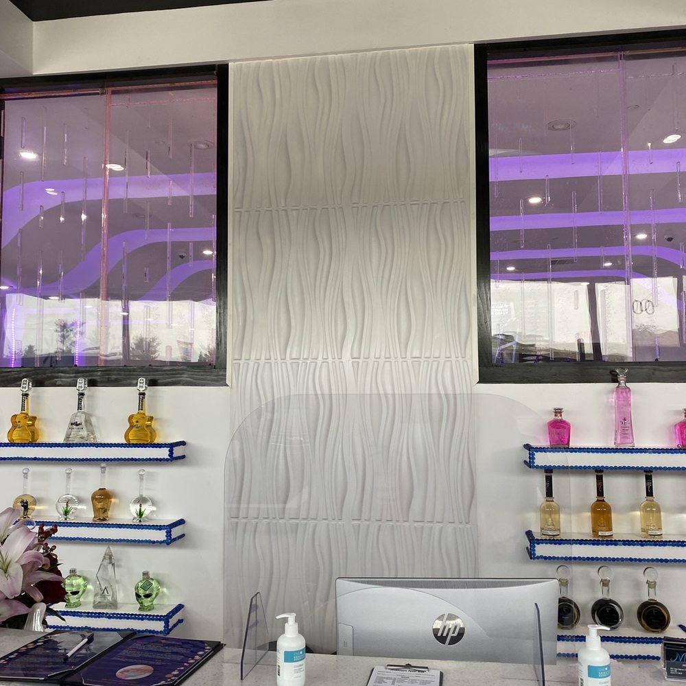 Maxiam Nail Bar - Nail Salons Near Me - Euless, Texas
