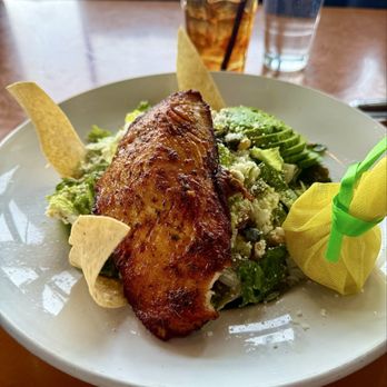 The Hudson - Blackened salmon salad - Cocktail Bars Near Me - Sedona, Arizona The Hudson - Blackened salmon salad - Cocktail Bars Near Me - Sedona, Arizona