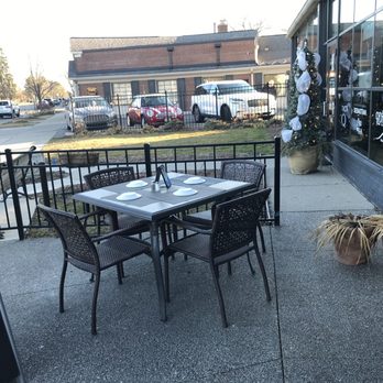 Salvatore Scallopini - Italian Near Me - Grosse Pointe Woods, Michigan
