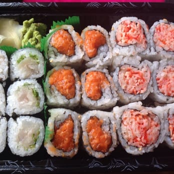 Asea Fusion - Lunch Special! Yellowtail Scallion, Spicy Salmon and Crab Meat rolls very delicious ! - Asian Fusion Near Me - Brooklyn, New York Asea Fusion - Lunch Special! Yellowtail Scallion, Spicy Salmon and Crab Meat rolls very delicious ! - Asian Fusion Near Me - Brooklyn, New York