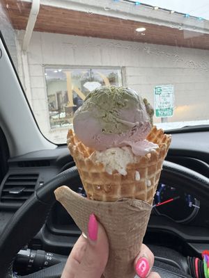 Cream Northwest by null