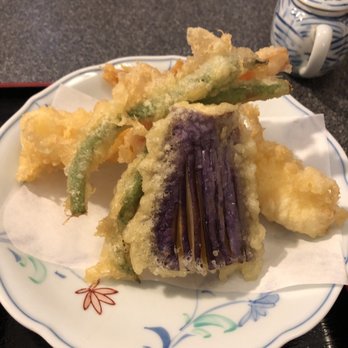 Yohei Sushi Restaurant - Vegetable and shrimp tempura - Sushi Bars Near Me - Honolulu, Hawaii