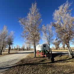 Highline Trail Rv Park - Nestled perfectly