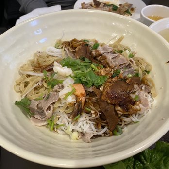 Phnom Penh - Dry Two Kinds of Noodles (Before Mixing) - Cambodian Near Me - Vancouver, British Columbia Phnom Penh - Dry Two Kinds of Noodles (Before Mixing) - Cambodian Near Me - Vancouver, British Columbia