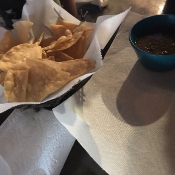El Come Taco - Chips and salsa - Mexican Near Me - Dallas, Texas El Come Taco - Chips and salsa - Mexican Near Me - Dallas, Texas