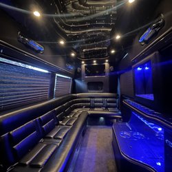 Classictranspo - 9 Passenger Sprinter Limo