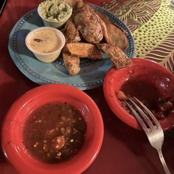 El Matador Restaurant - Papas Fritas (1/2 order)