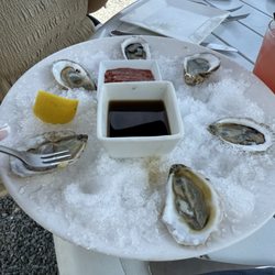 Waypoint Restaurant - Fresh Oysters