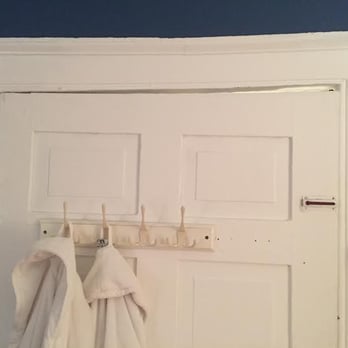 The Town's Inn - The doorframe is so slanted, you can fit your fingers through one side of it. - Hotels Near Me - Harpers Ferry, West Virginia The Town's Inn - The doorframe is so slanted, you can fit your fingers through one side of it. - Hotels Near Me - Harpers Ferry, West Virginia